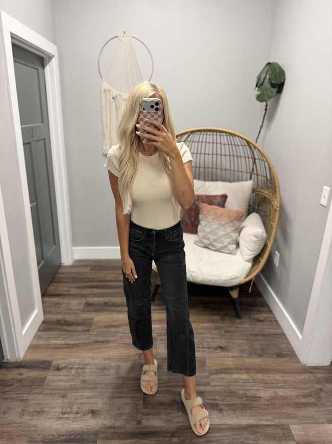 LYLA CREAM RIBBED LETTUCE RUFFLE SHORT SLEEVE TOP