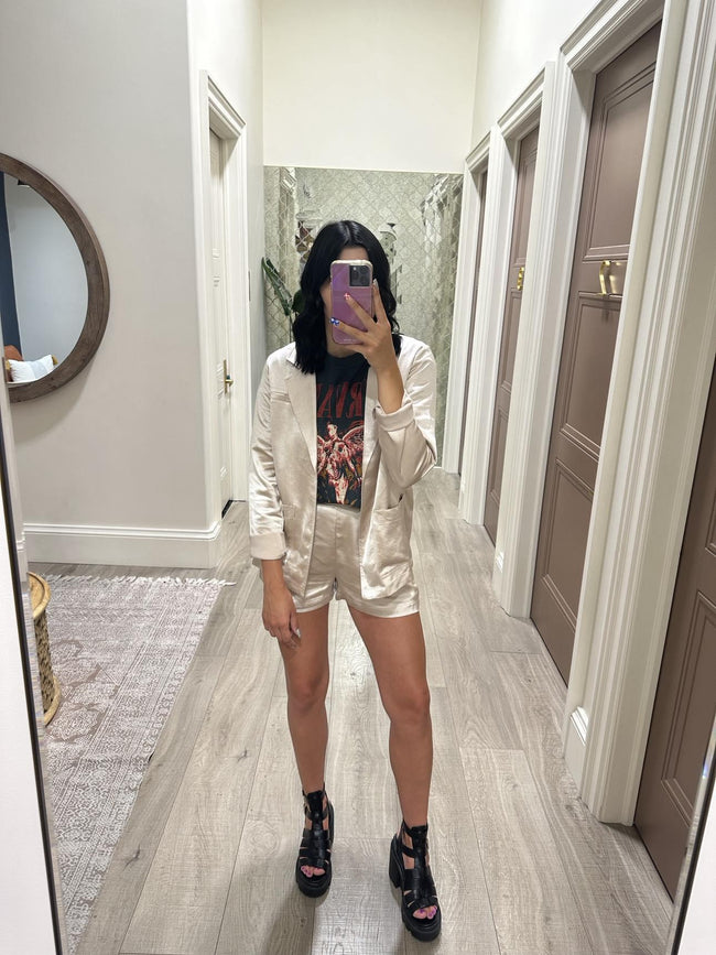 SERENITY SILK BLAZER SHORT CHAMPAGNE