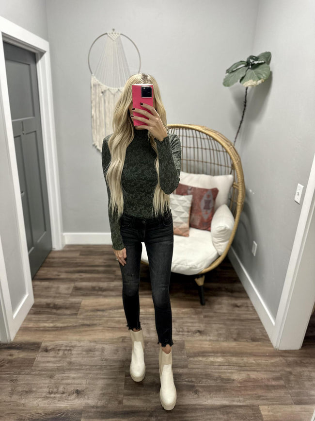 PIPER FOREST CRINKLE LONG SLEEVE BLOUSE