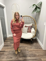 OVERSIZED RIBBED SWEATER IN MARSALA
