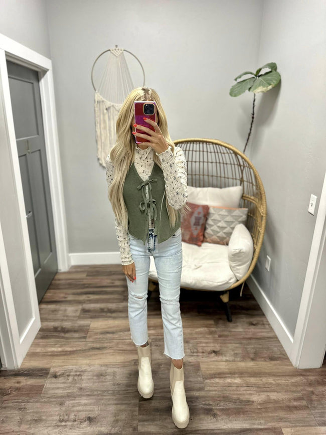 JAYLIE OLIVE TIE FRONT SWEATER VEST