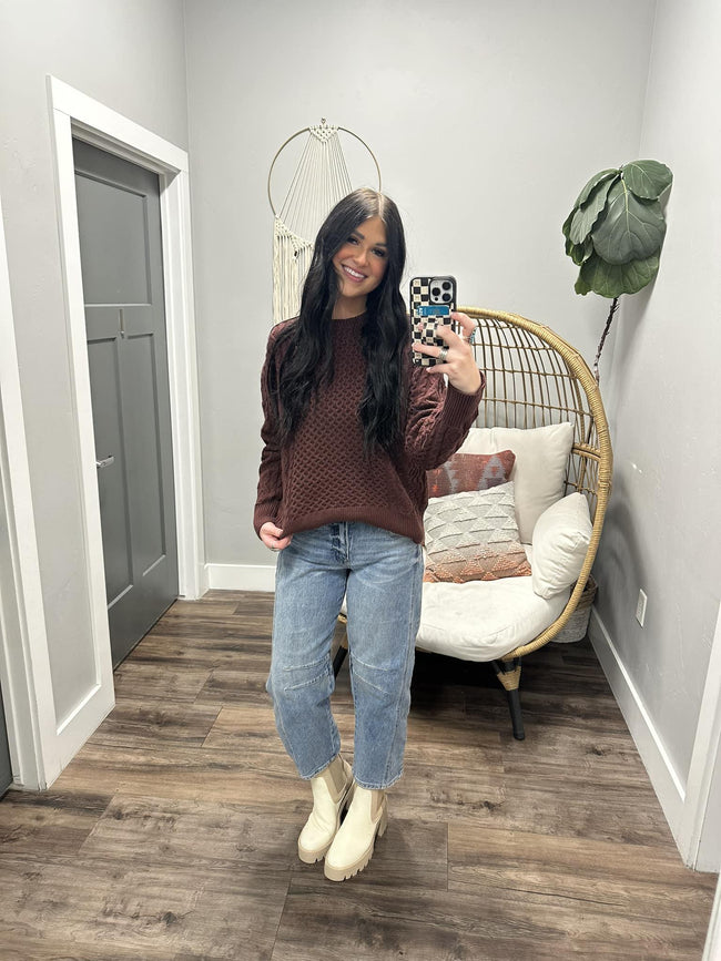 MAKENZIE COCO KNIT DETAIL SWEATER TOP