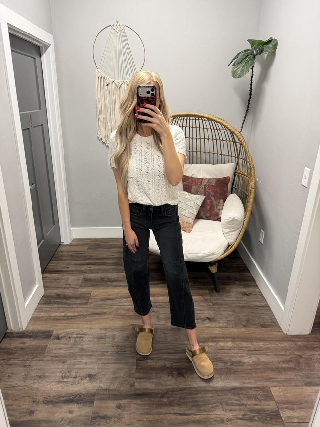 MACI WHITE KNIT SHORT SLEEVE POCKET SWEATER TOP