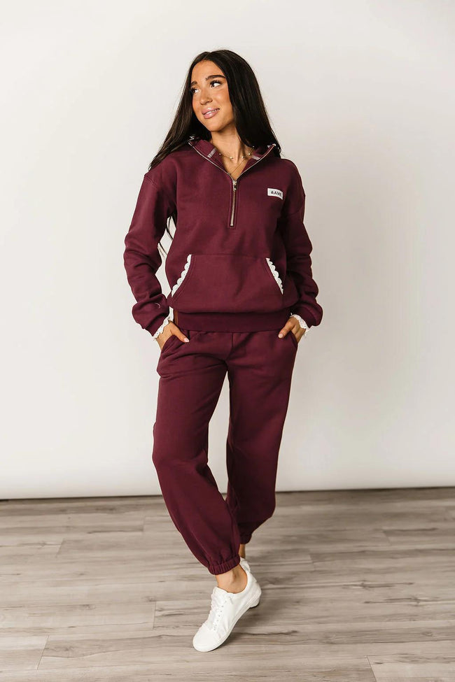 COMFORT ZONE MAROON LACE JOGGERS