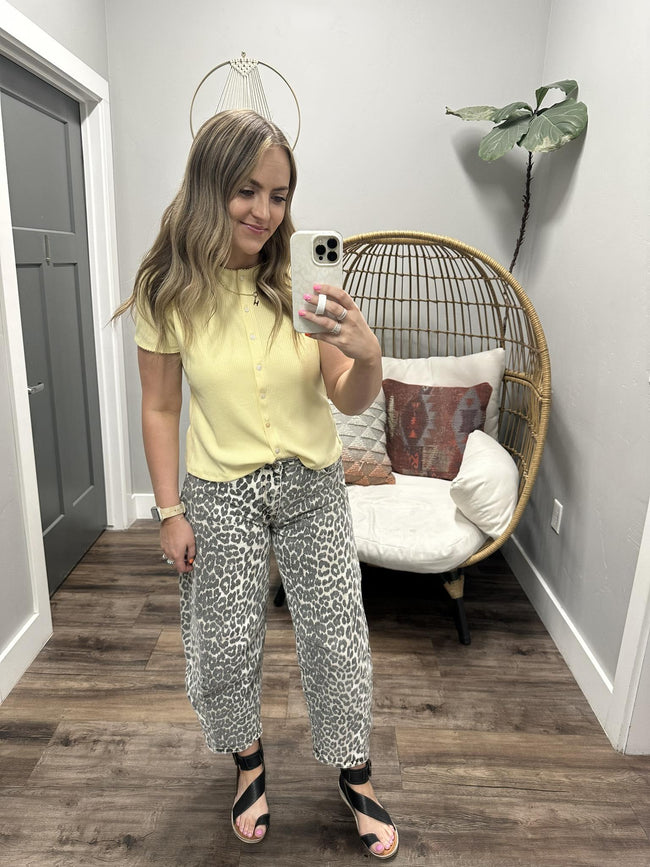 DAPHNE BUTTER YELLOW RIBBED BUTTON FRONT TOP