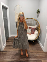 TRACIE BROWN AND TAUPE GINGHAM PLAID MIDI DRESS