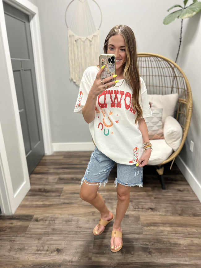 WHITE HOWDY YALL OVERSIZED TEE SHIRT