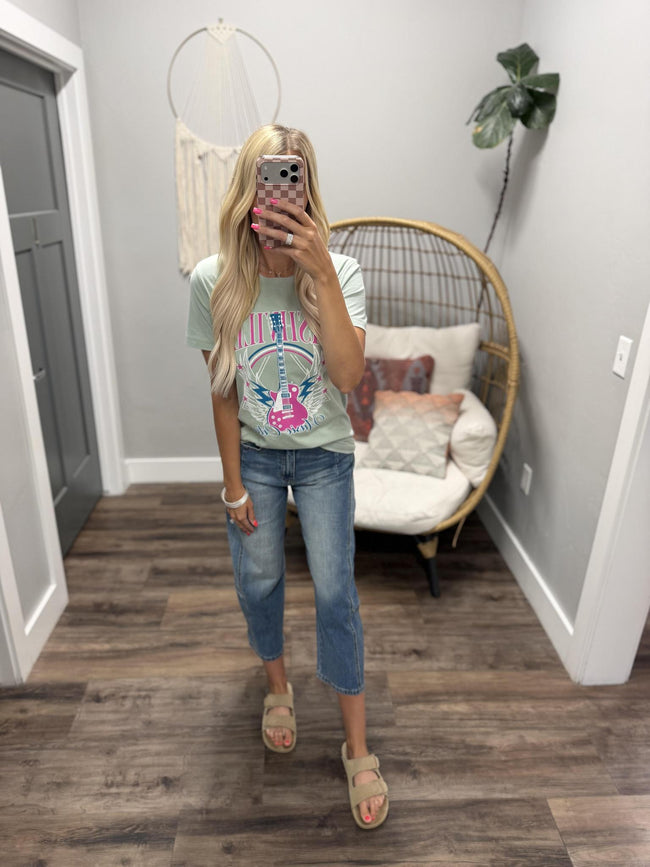 MINT NASHVILLE GRAPHIC TEE