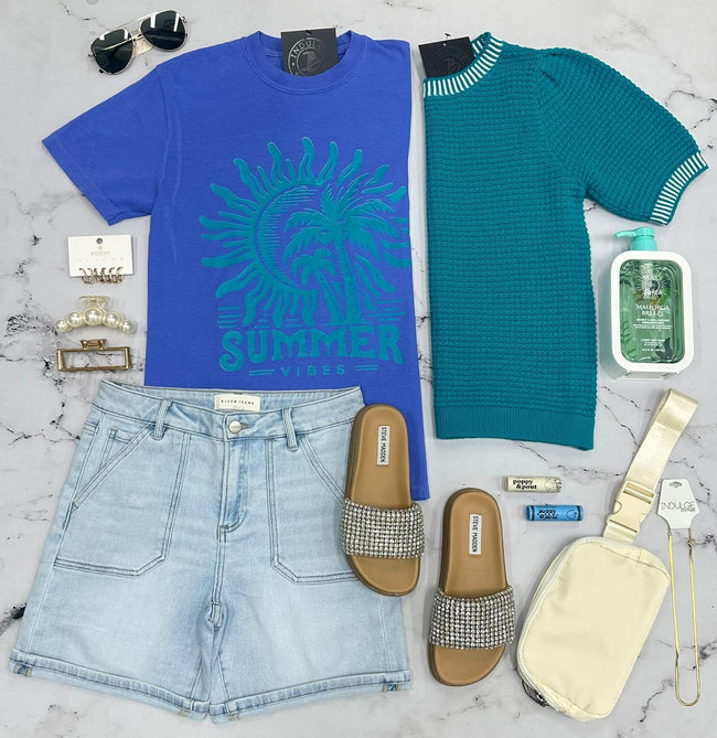 RETRO SUMMER VIBES BLUE GRAPHIC TEE