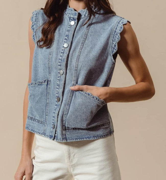ALLY SCALLOP DENIM VEST TOP