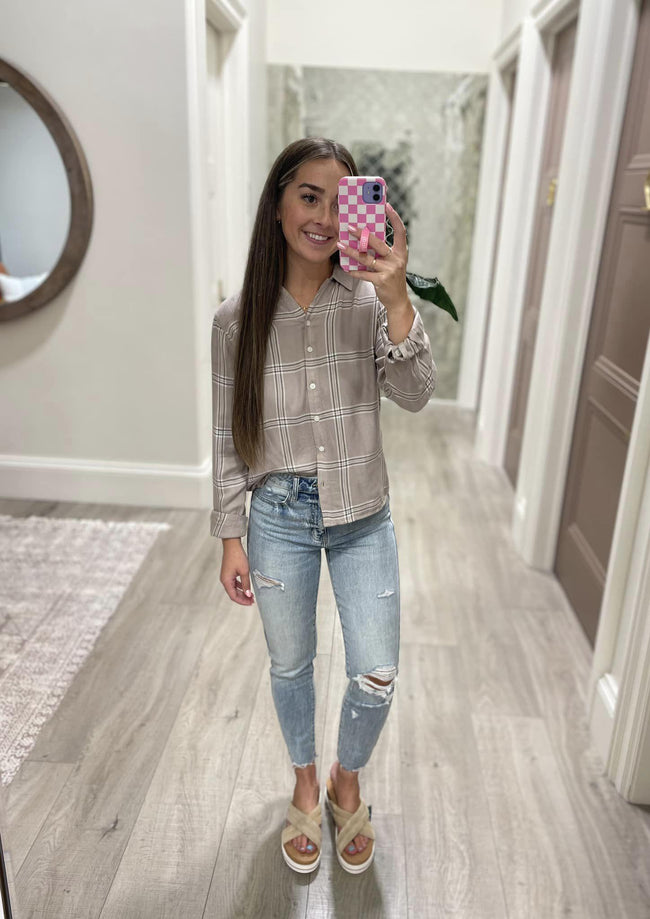 APPRECIATING THE VIEWS TAUPE BUTTON UP PLAID
