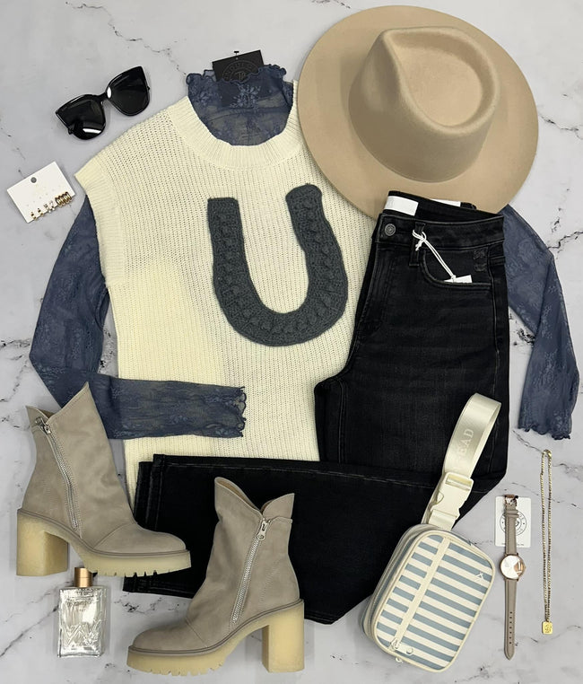MADISON CREAM WESTERN STITCH SHORT SLEEVE SWEATER TOP