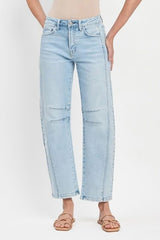 LIVY LIGHT WASHED BARREL DENIM JEANS