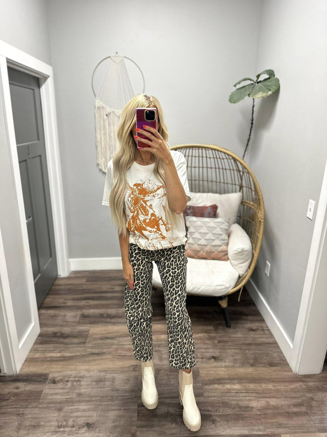 WHITE COOL IT COWBOY GRAPHIC TEE