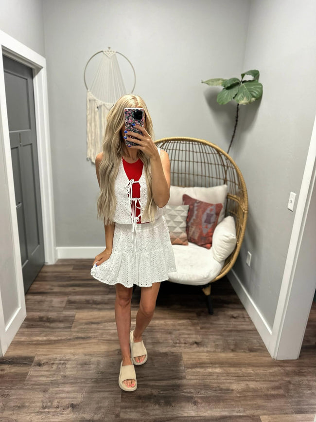 KATE WHITE EYELET SKIRT AND BEST 2 PIECE SET