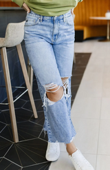 HIGH RISE 518 DENIM JEANS