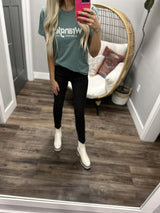 TEAL WRANGLER BASIC LOGO TEE