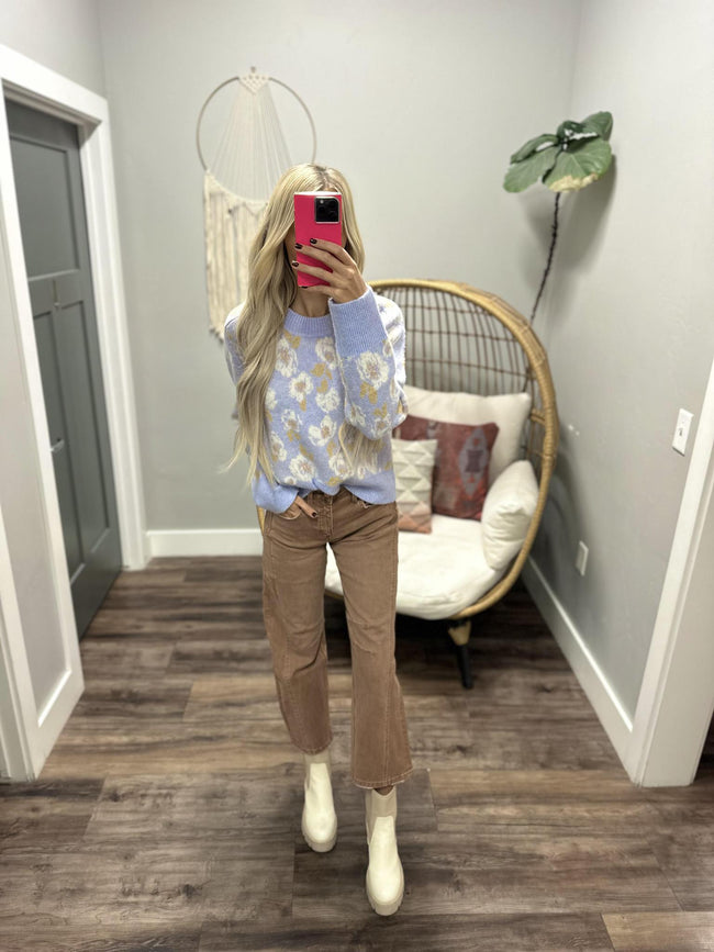 COURTNEY LAVENDER FLORAL SWEATER TOP