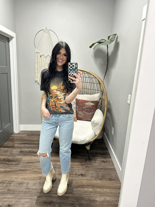BLACK WASHED WESTERN GRAPHIC TEE