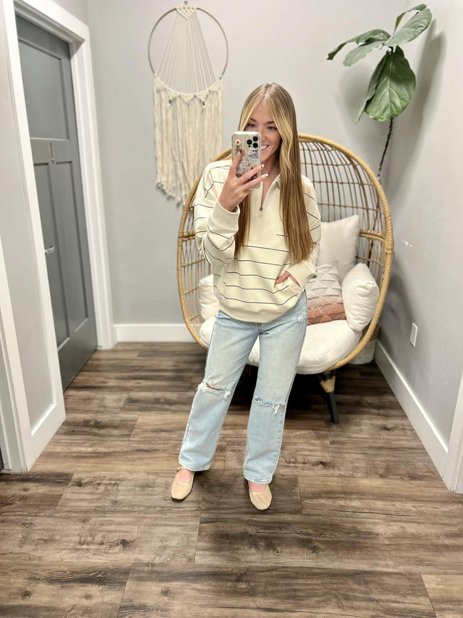 PARIS IVORY AND BLACK 1/2 ZIP CREW SWEATER TOP