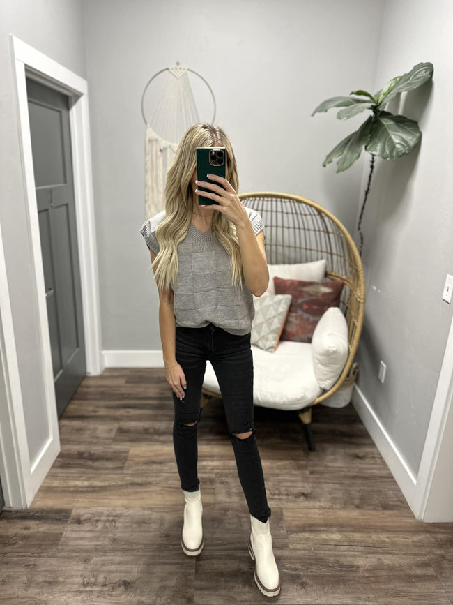 HEATHER GREY SWEATER VEST TOP