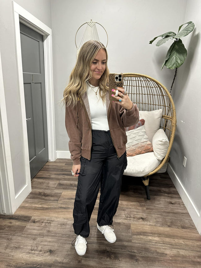 SHAKE IT OFF BLACK CARGO JOGGERS