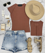 JOSIE MARSALA RIBBED PERFECT BASIC TEE