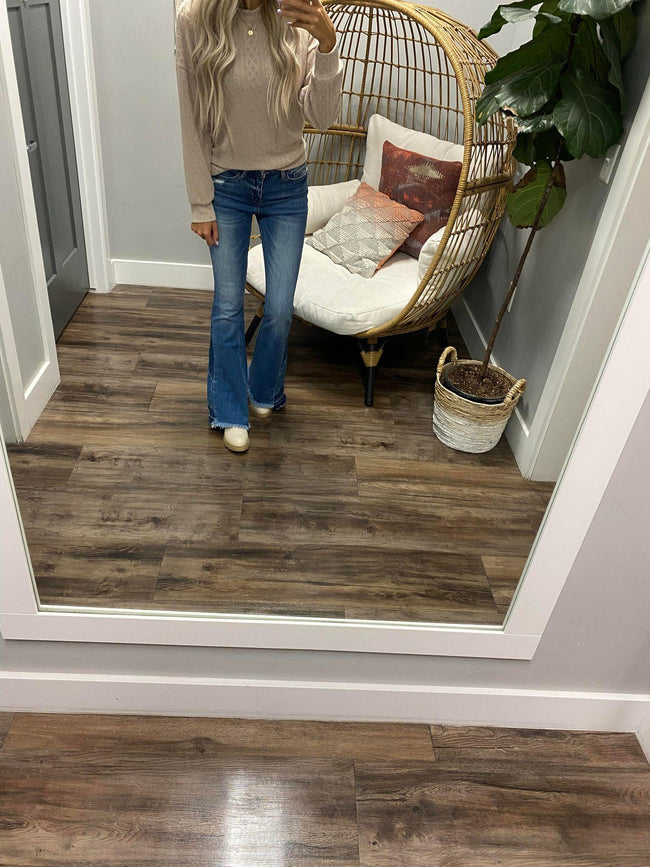 TAUPE TEXTURED LONG SLEEVE TOP