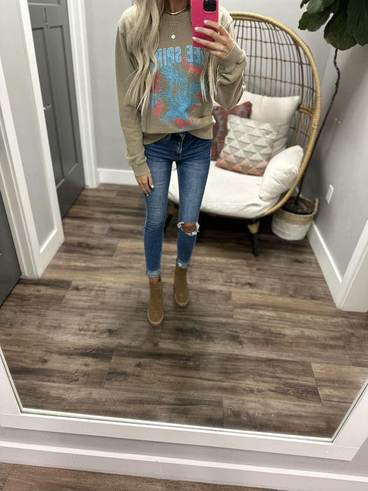TAUPE FREE SPIRIT EAGLE TEE