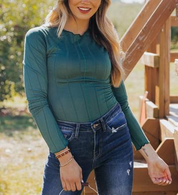 FREE PEOPLE ALPINE WIDE EYED MOCK NECK TOP