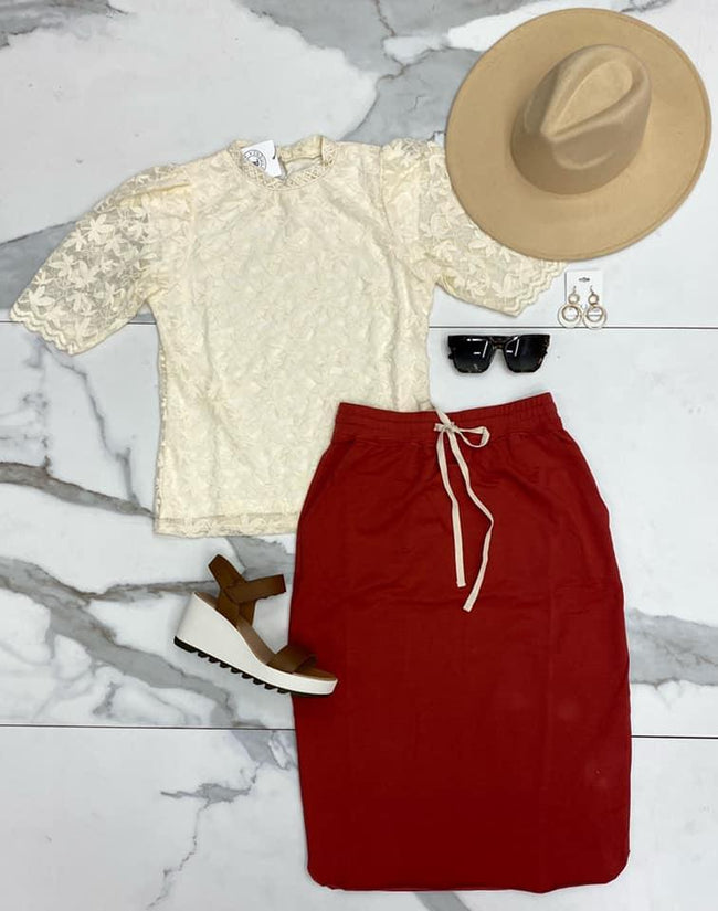 CREAM LACE DETAIL TOP
