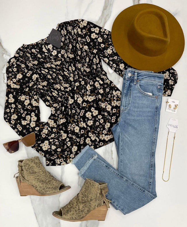 BLACK SMOCKED FLORAL LONG SLEEVE BLOUSE