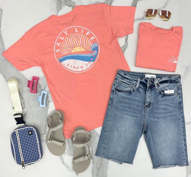 FLAMINGO A PERFECT DAY SALT LIFE TEE