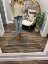 CREAM SOFT KNIT BUTTON FRONT SWEATER