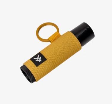 GOLDEN LIP BALM HOLDER THREAD WALLET