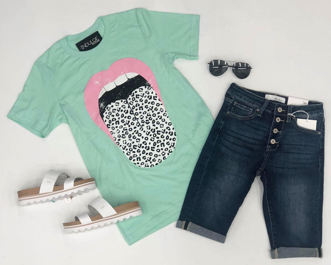 MINT LEOPARD MOUTH TEE