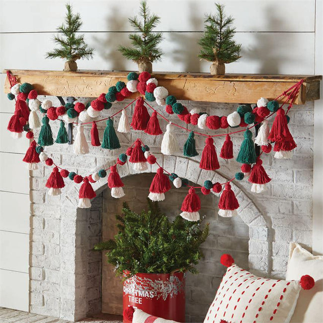 LAYERED TASSEL POM GARLAND