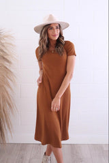 CAMEL RIBBED MIDI DRESS