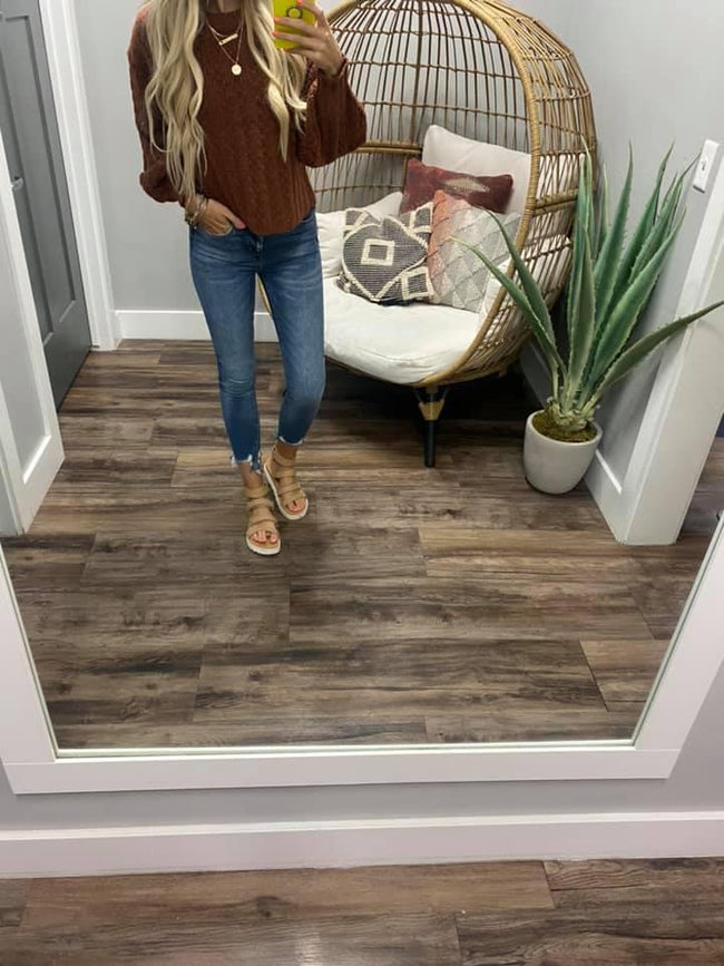 BRICK KNIT SWEATER TOP