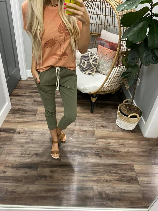 OLIVE TWILL JOGGER