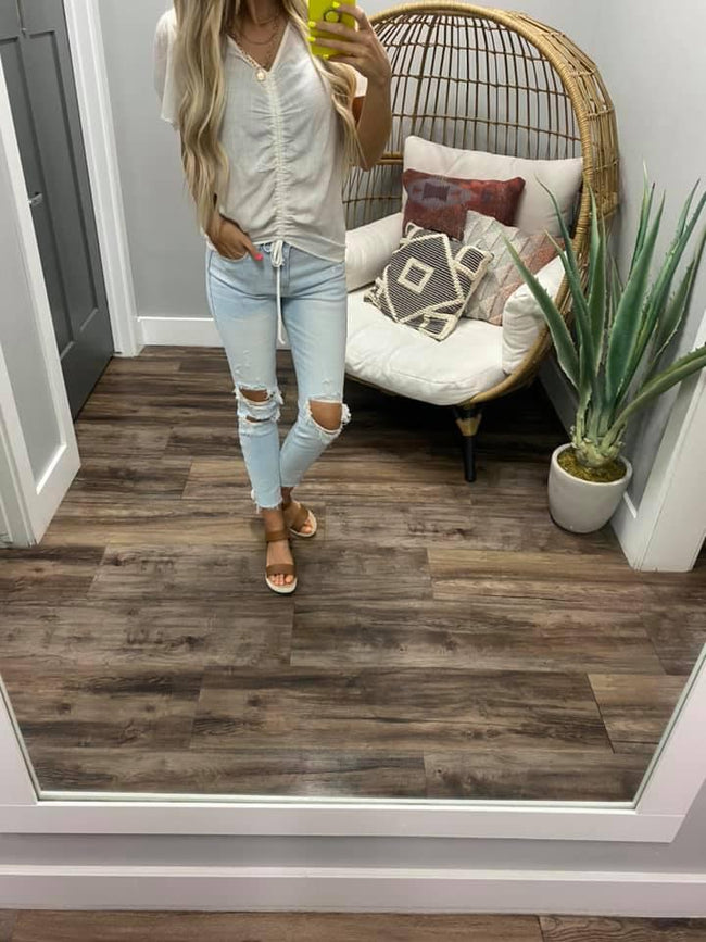 IVORY SCRUNCH BLOUSE