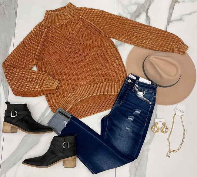 RUST CHUNKY KNIT SWEATER TOP
