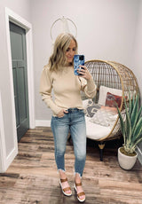 CREAM PUFF SLEEVE SWEATER TOP