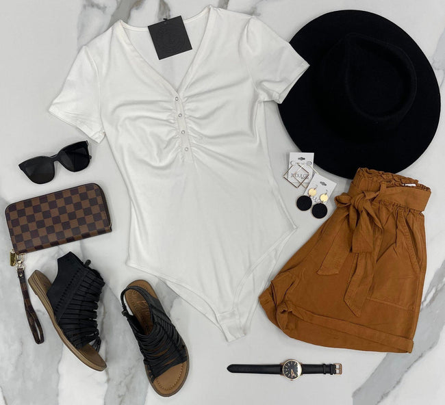 WHITE RIBBED SNAP BODYSUIT