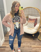 BLACK WILD WEST BULL SKULL GRAPHIC TEE