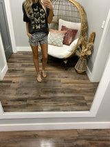 CHARCOAL FREE BUTTERFLY BOYFRIEND TEE