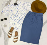 IVORY BLUE FLORAL BUTTERY TOP