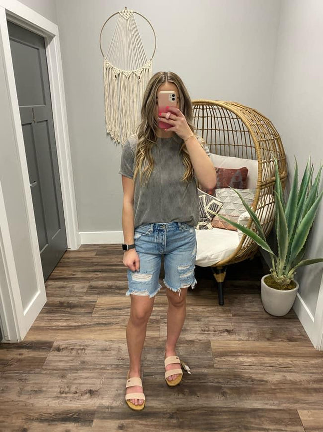 GREY RIBBED TOP