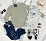 SAMMIE SAGE PANEL RIBBED SNAP HENLEY