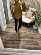 CAMEL KNIT SWEATER TOP